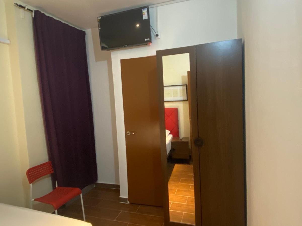 Hostal Granvia 628 Barcelona Exteriör bild